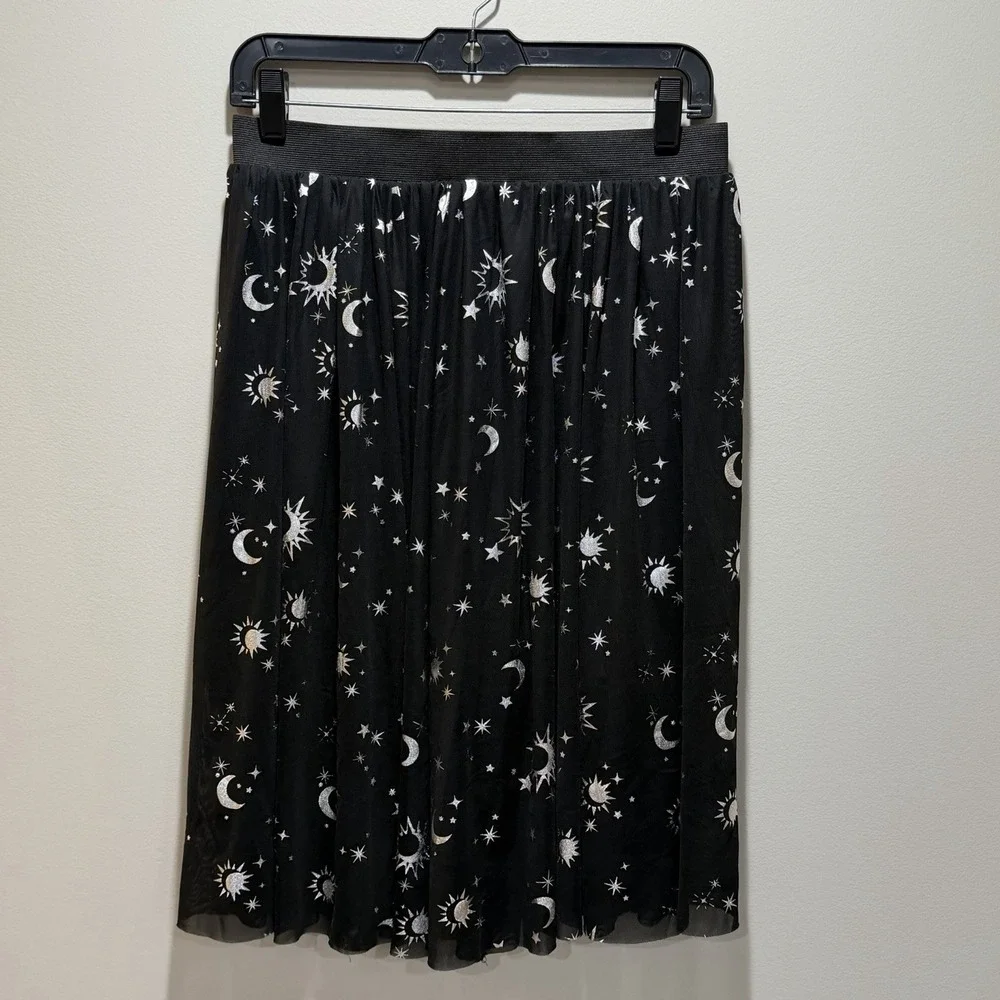 Hot Topic Women's Black‎ Celestial Pleated Midi Skirt Sun Moon Stars Size Small